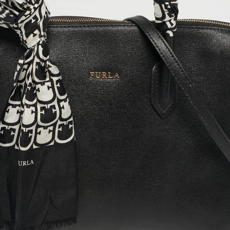 Pre Owned Furla Black Leather Zip Tote