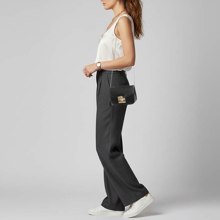 Pre Owned Furla Metropolis Mini Black Leather Crossbody Bag