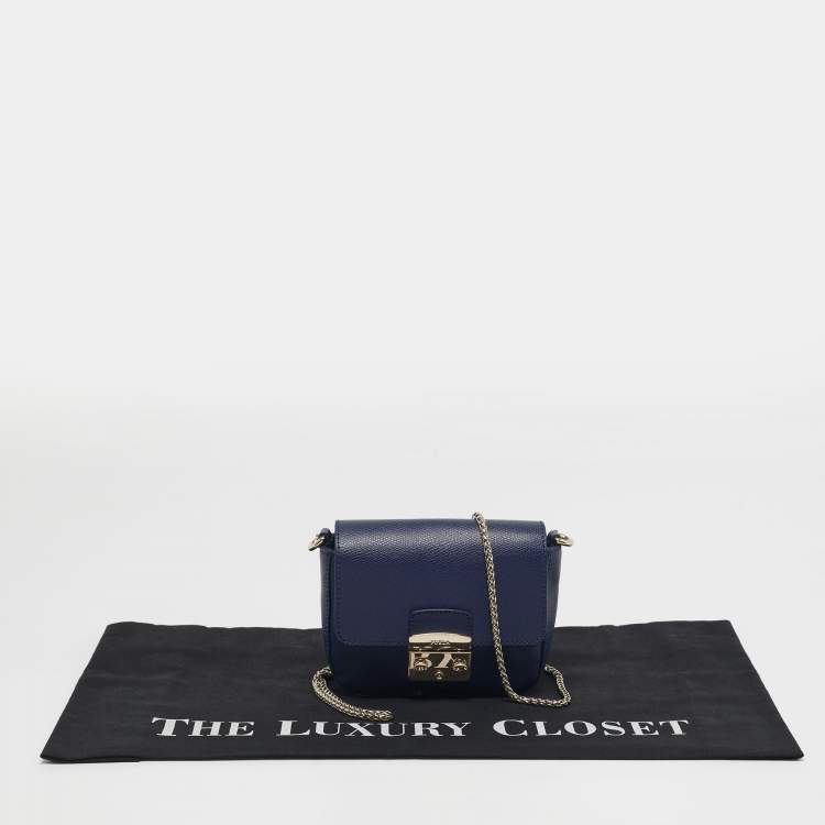 Pre Owned Furla Metropolis Mini Navy Blue Leather Crossbody Bag