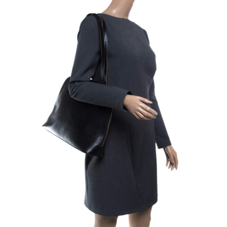 Pre Owned Furla Black Leather Shoulder Bag