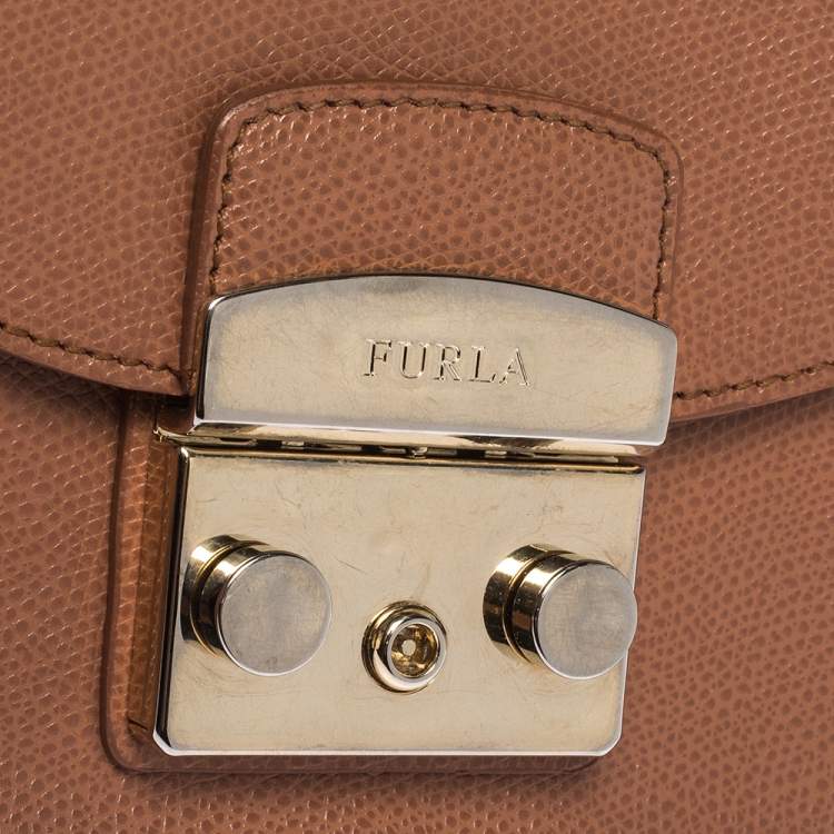 Pre Owned Furla Tan Leather Mini Metropolis Crossbody Bag