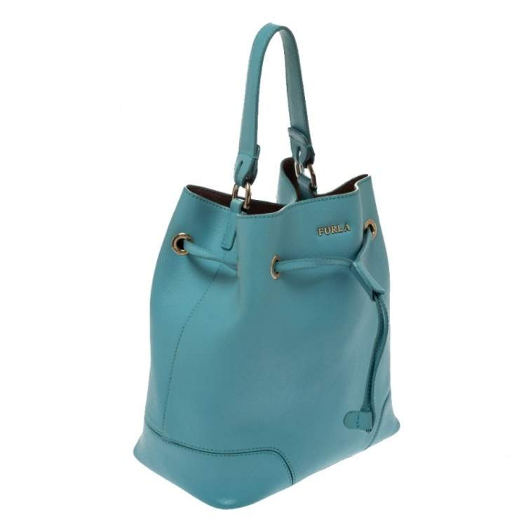 Pre Owned Furla Blue Leather Stacy Drawstring Bucket Bag