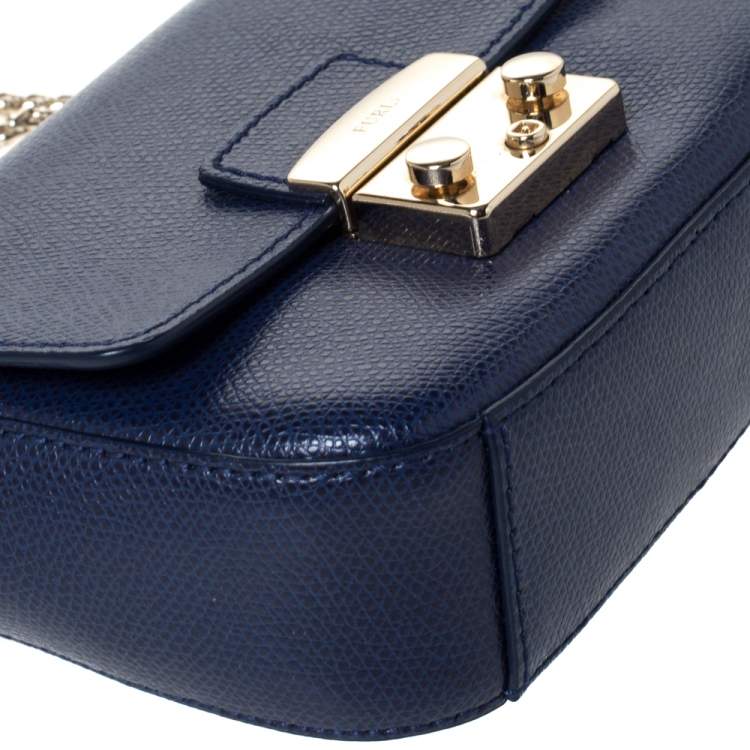 مملوكة مسبقًا Furla Navy Blue Leather Micro Metropolis Shoulder Bag