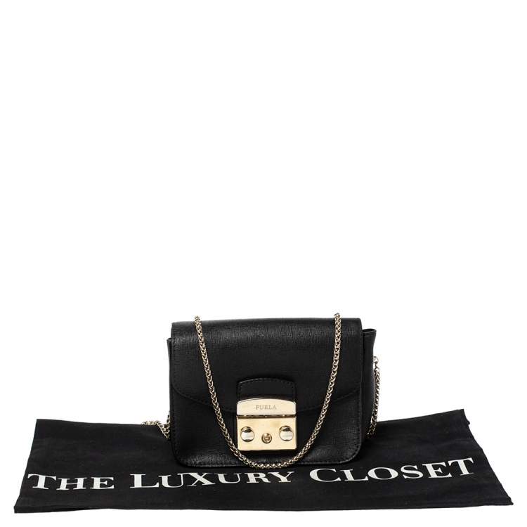 Pre Owned Furla Black Leather Mini Metropolis Chain Crossbody Bag