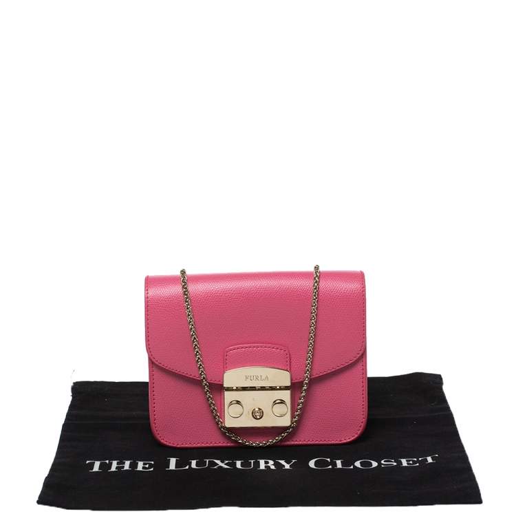 Pre Owned Furla Pink Leather Mini Metropolis Chain Shoulder Bag