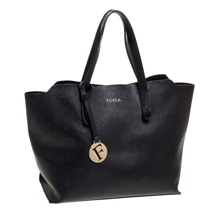 Pre Owned Furla Black Leather Sally Tote