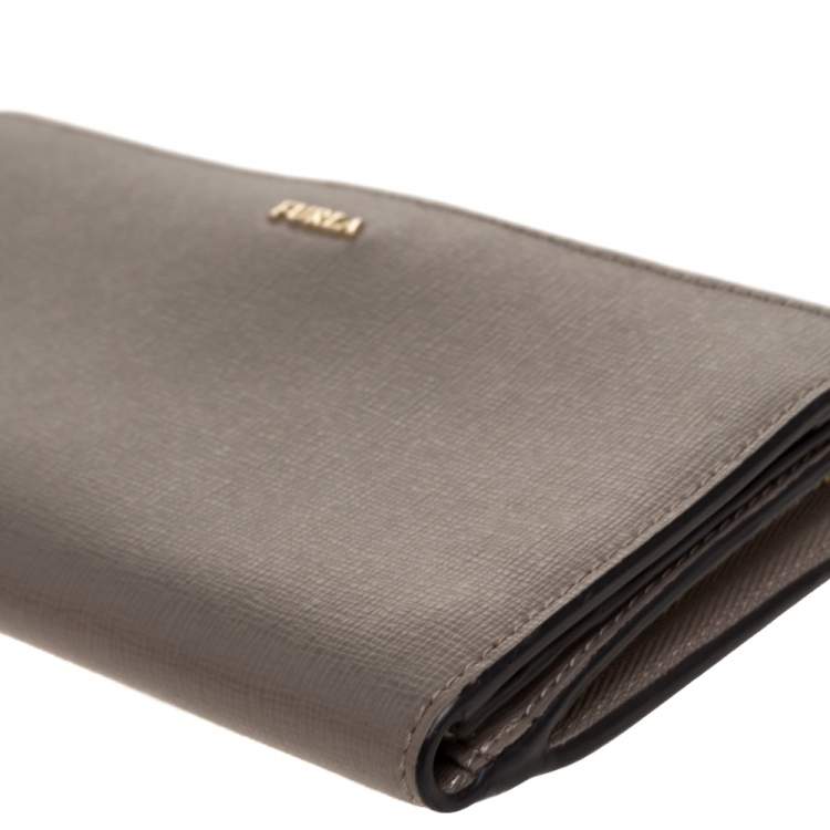Pre Owned Furla Grey Leather Zipped Continental Wallet