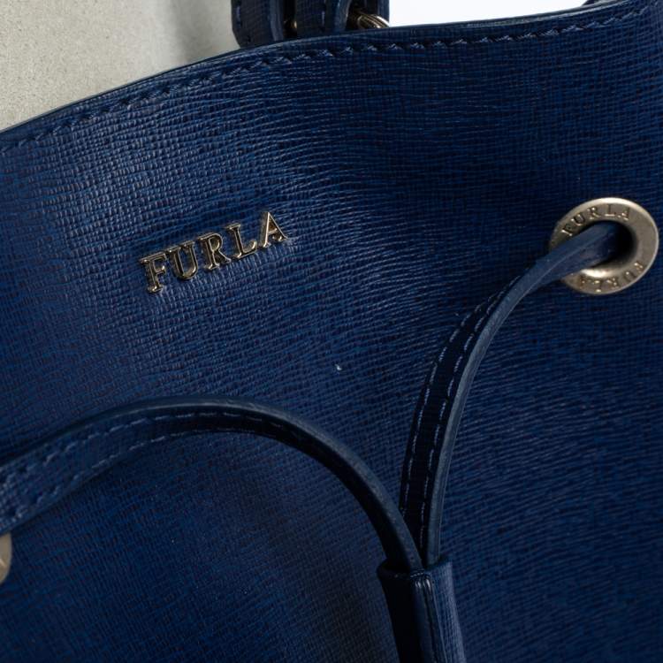 Pre Owned Furla Blue Leather Stacy Drawstring Bucket Bag