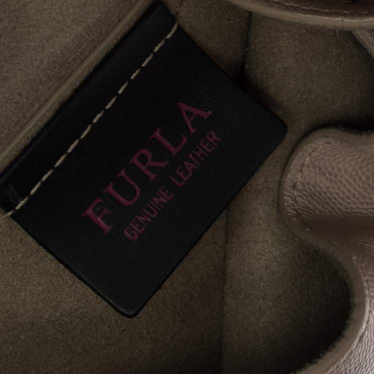 Pre Owned Furla Nude Leather Drawstring Bucket Bag