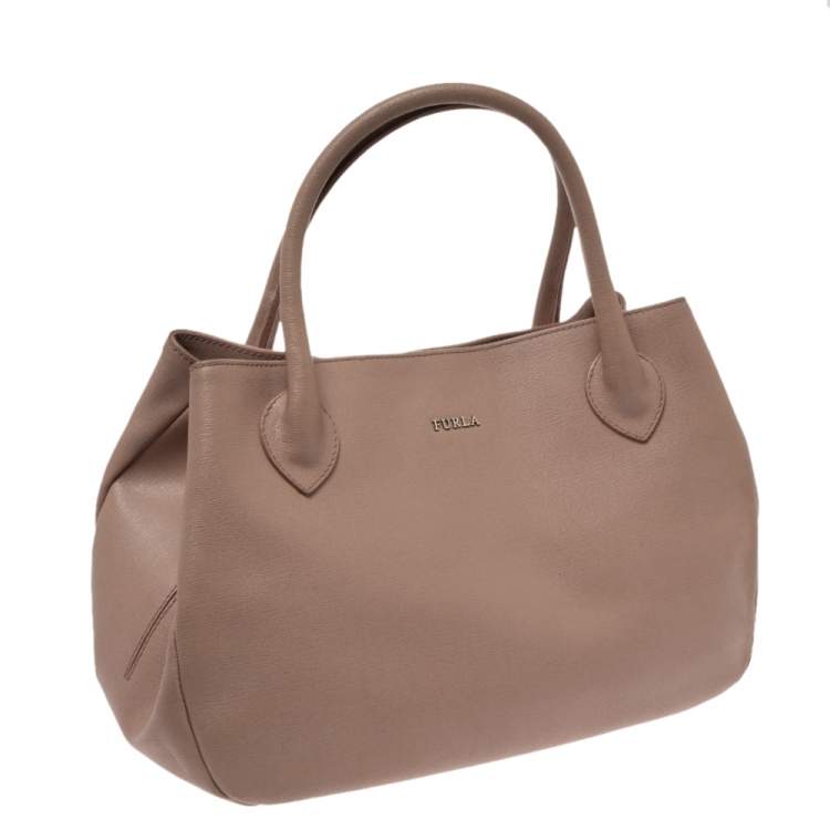Pre Owned Furla Beige Leather Giselle Tote