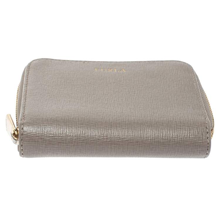 Pre Owned Furla Grey Leather Zip Around  Wallet