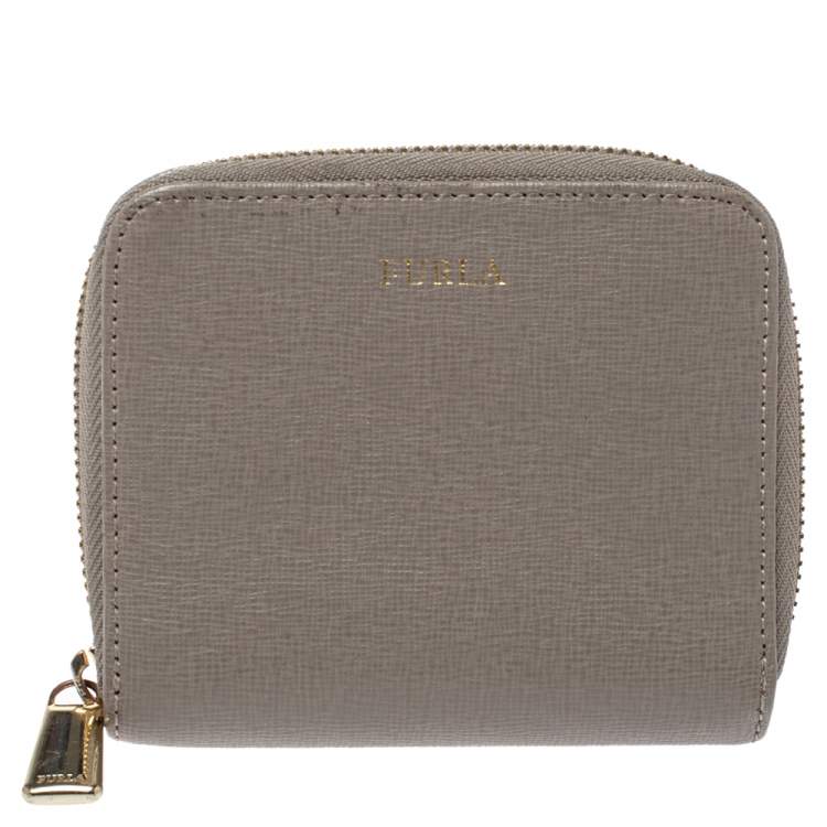 Pre Owned Furla Grey Leather Zip Around  Wallet