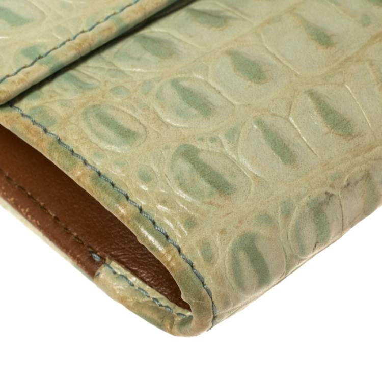 Pre Owned Furla Mint Green Croc Embossed Leather Compact Wallet