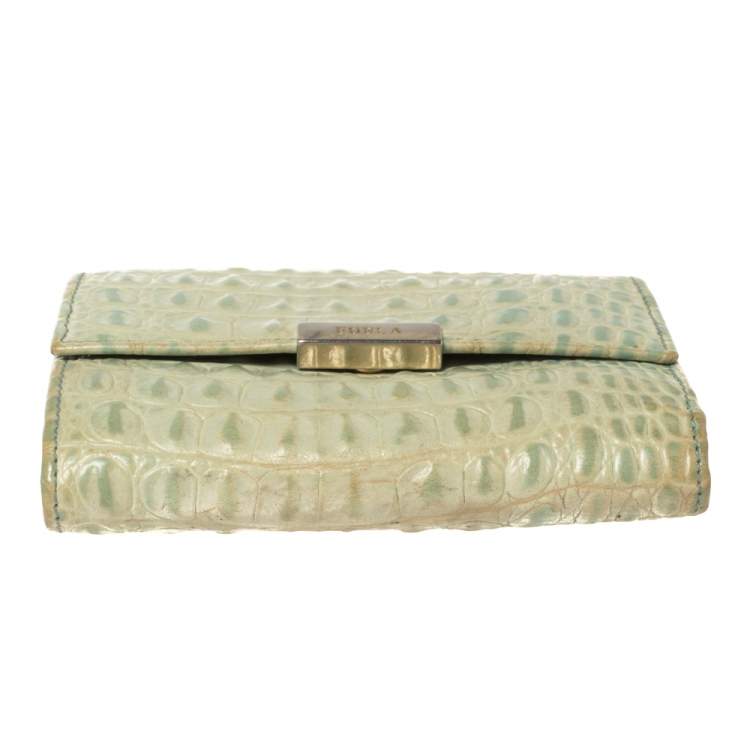 Pre Owned Furla Mint Green Croc Embossed Leather Compact Wallet