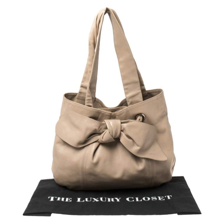 Pre Owned Furla Beige Leather Bow Shoulder Bag