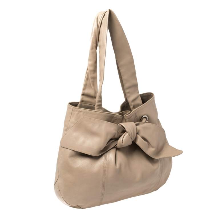 Pre Owned Furla Beige Leather Bow Shoulder Bag