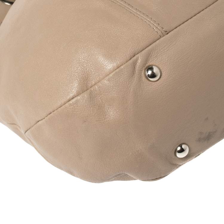 Pre Owned Furla Beige Leather Bow Shoulder Bag