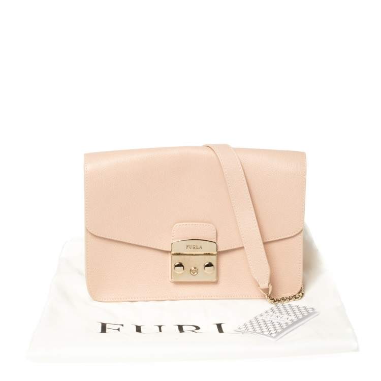 Pre Owned Furla Peach Leather Small Metropolis Crossbody Bag