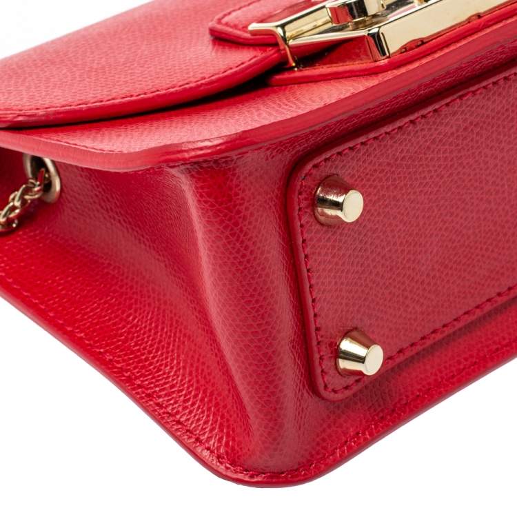 Pre Owned Furla Red Leather Mini Metropolis Chain Shoulder Bag