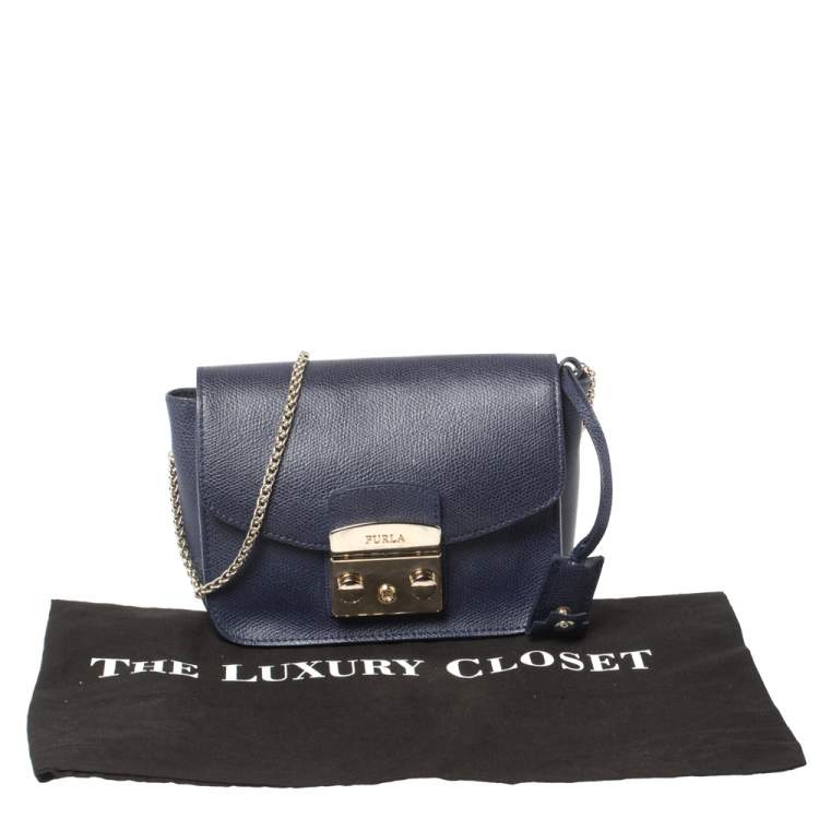 Pre Owned Furla Blue Leather Mini Metropolis Crossbody Bag