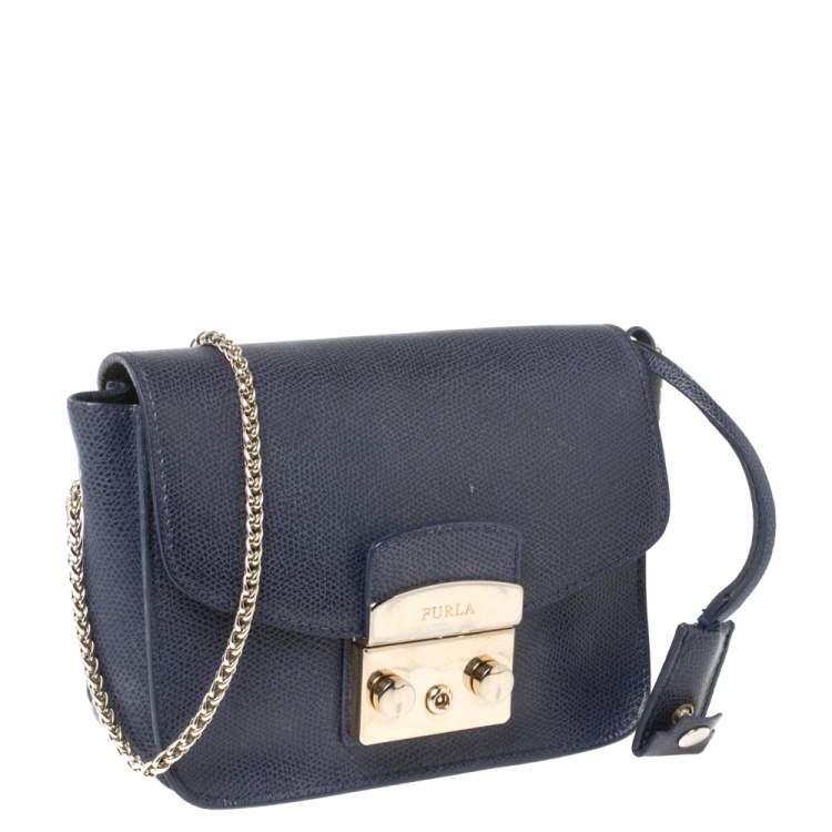 Pre Owned Furla Blue Leather Mini Metropolis Crossbody Bag