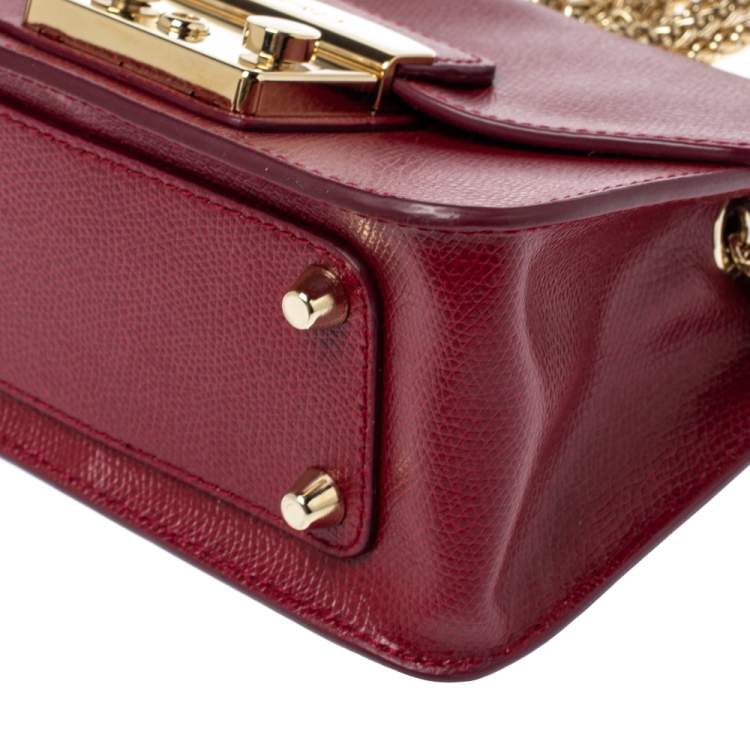 Pre Owned Furla Red Leather Mini Metropolis Crossbody Bag