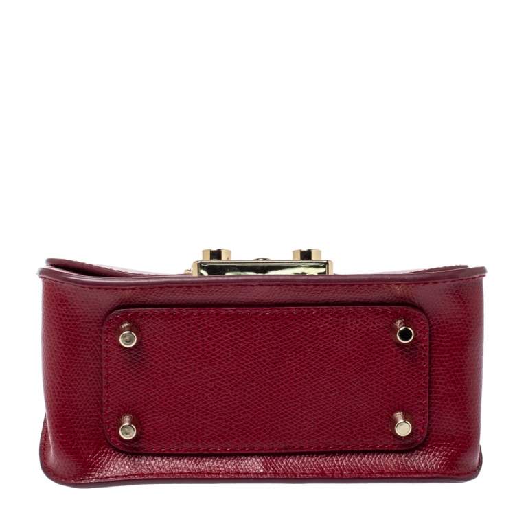 Pre Owned Furla Red Leather Mini Metropolis Crossbody Bag