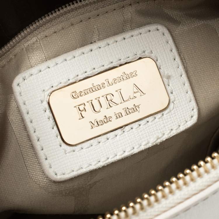 مملوكة مسبقًا Furla White Leather Piper Perforated Top Handle Bag