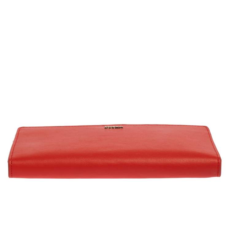Pre Owned Furla Orange Leather Zipped Continental Wallet