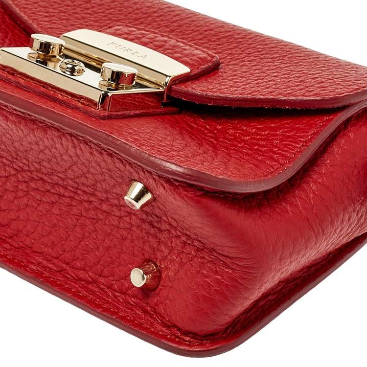 Pre Owned Furla Red Leather Mini Metropolis Crossbody Bag