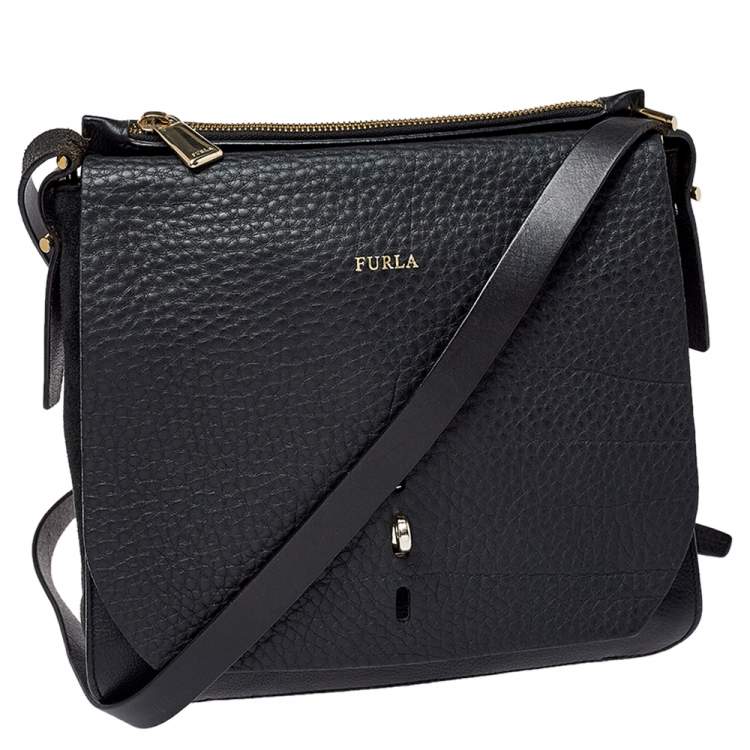 Pre Owned Furla Black Leather and Suede Messenger Bag
