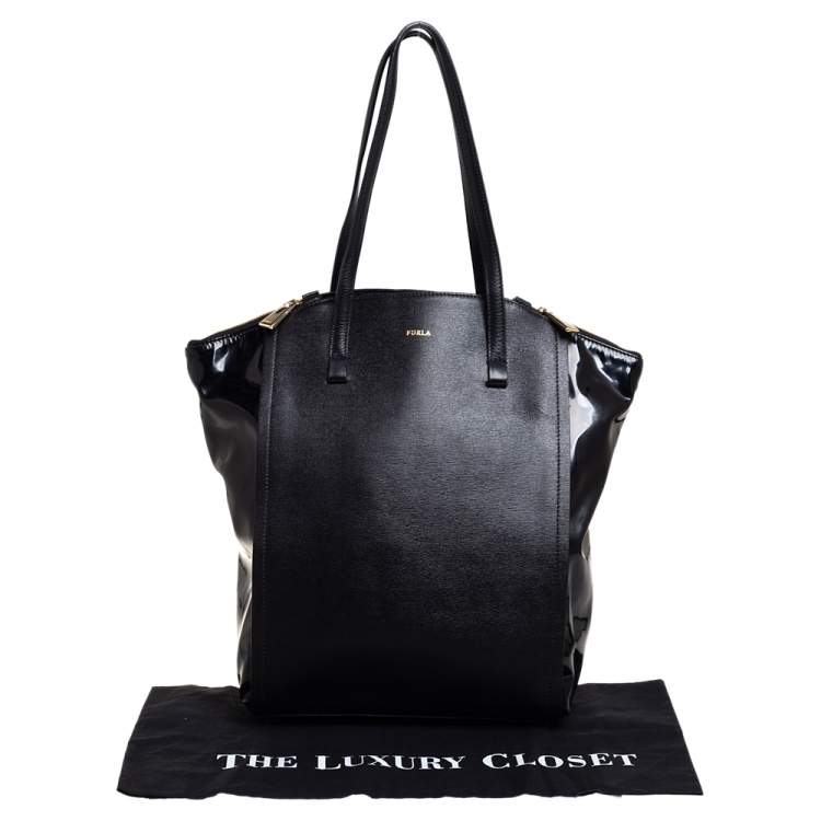 مملوكة مسبقًا Furla Black Leather and Patent Leather Tote
