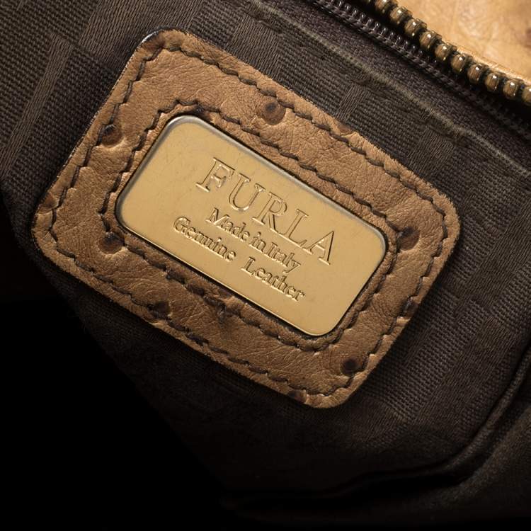 Pre Owned Furla Beige Ostrich Embossed Leather Zip Hobo