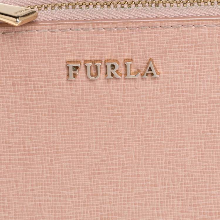 Pre Owned Furla Pink Leather Compact Wallet