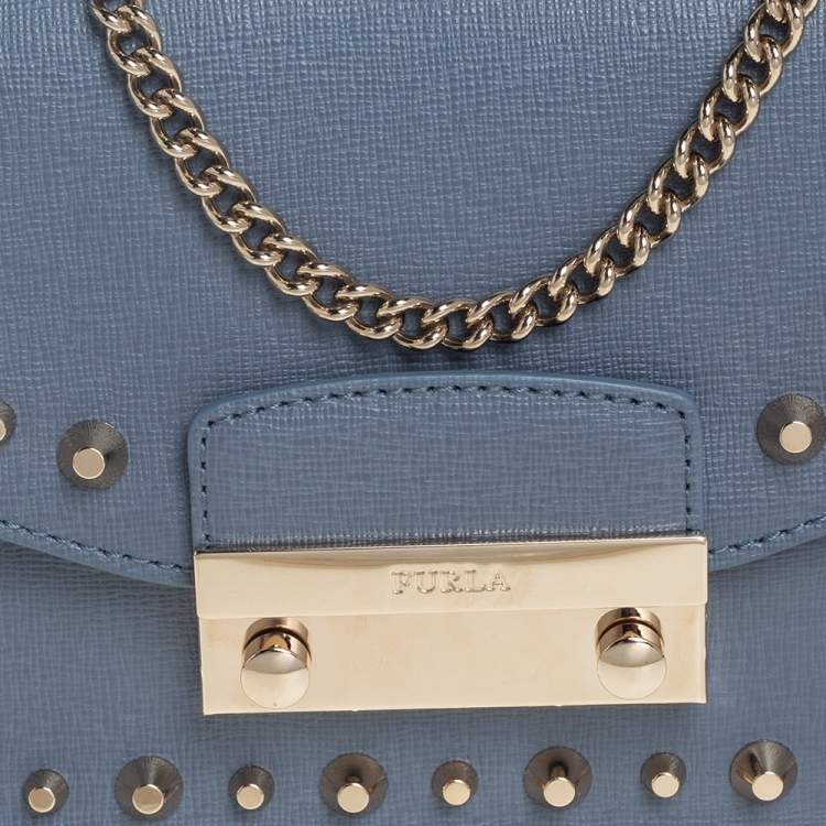 مملوكة مسبقًا Furla Blue Leather Mini Studded Metropolis Chain Crossbody Bag