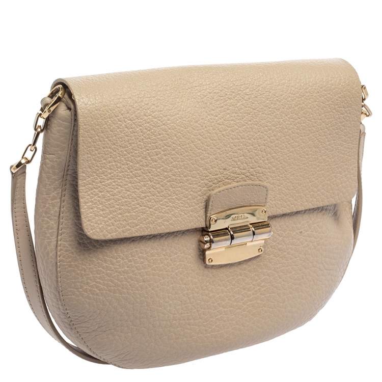 Pre Owned Furla Taupe Grained Leather Club Crossbody Bag
