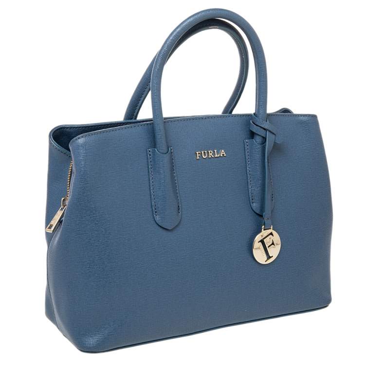 مملوكة مسبقًا Furla Blue Leather Tessa Tote