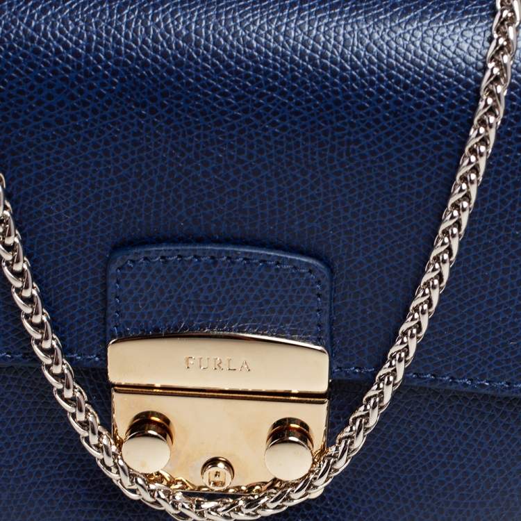 Pre Owned Furla Navy Blue Leather Micro Metropolis Crossbody Bag
