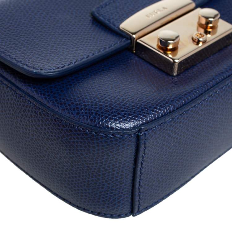Pre Owned Furla Navy Blue Leather Micro Metropolis Crossbody Bag