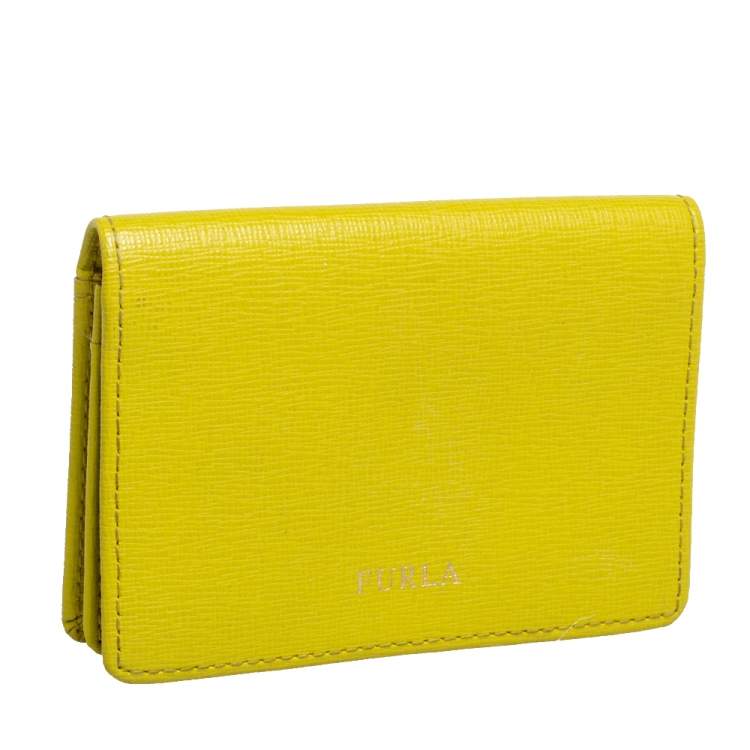 Pre Owned Furla Lime Green Leather Bifold Card Holder