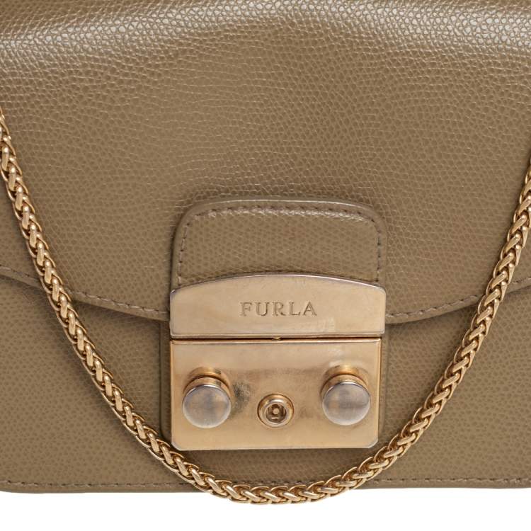 Pre Owned Furla Khaki Green Leather Mini Metropolis Chain Crossbody Bag