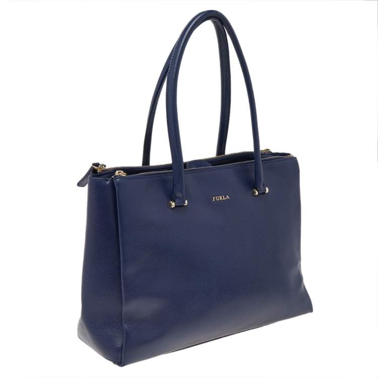 مملوكة مسبقًا Furla Navy Blue Leather Large Lotus Carry All Tote