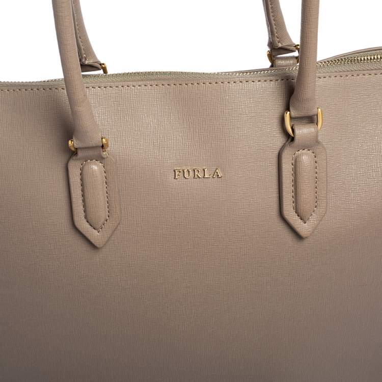 مملوكة مسبقًا Furla Grey Leather Top Zip Tote