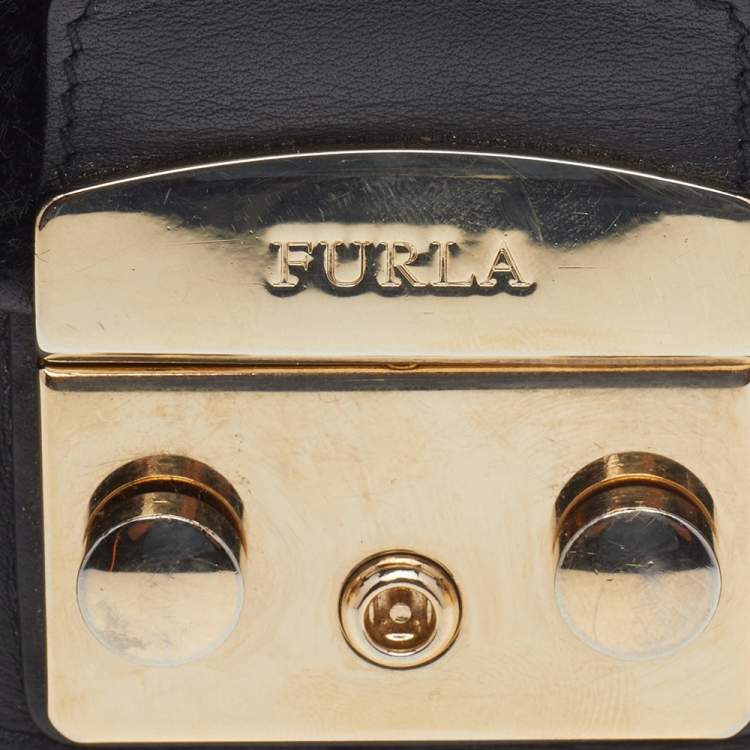 Pre Owned Furla Black Leather And Faux Fur Mini Metropolis Chain Crossbody Bag