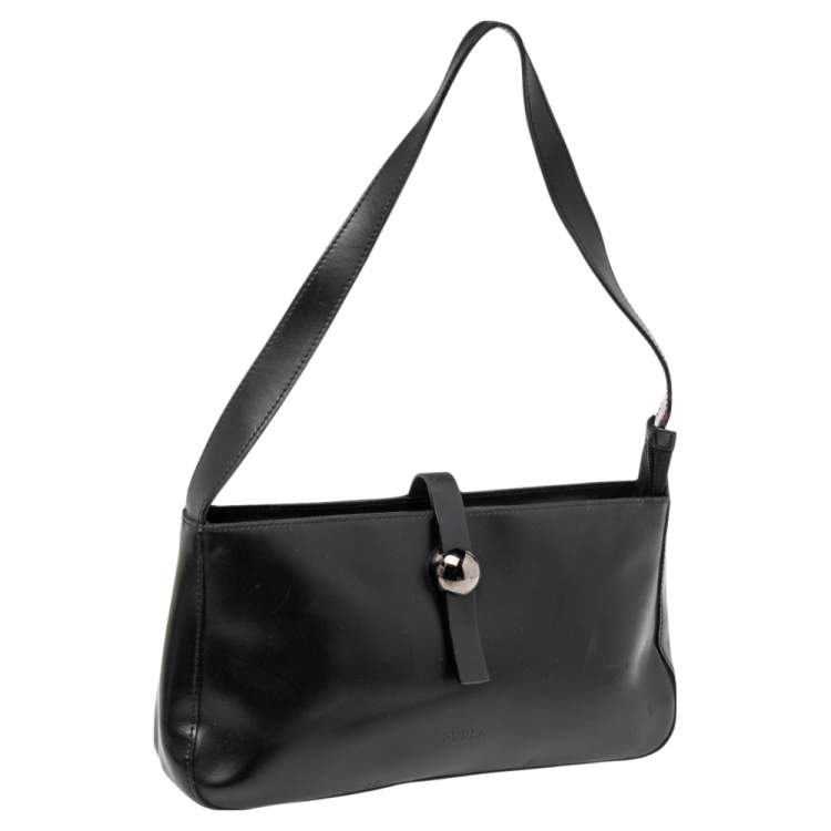 Pre Owned Furla Black Leather Shoulder Bag