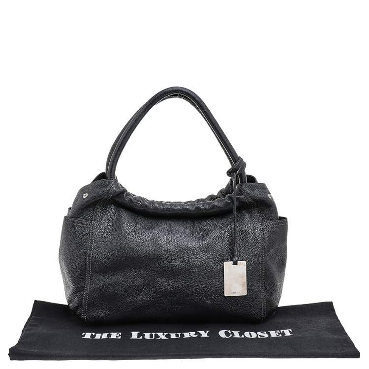 Pre Owned Furla Black Leather Shoulder Bag
