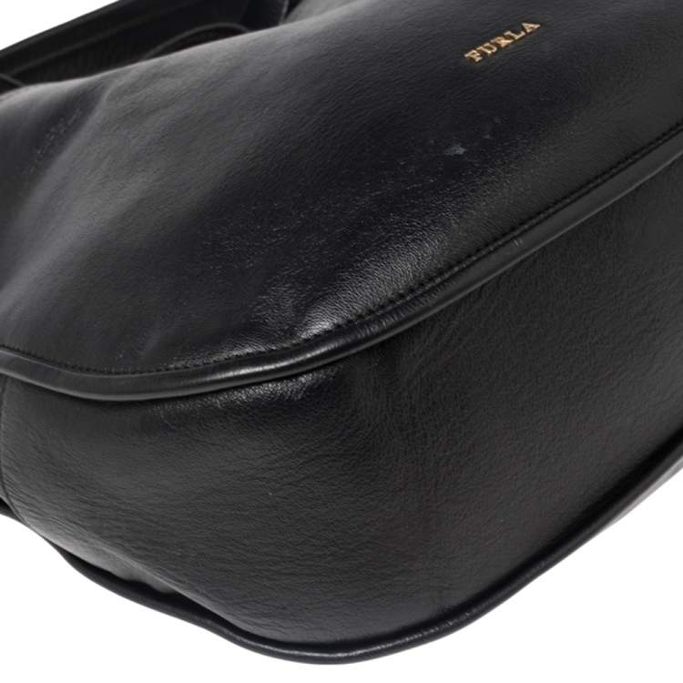 Pre Owned Furla Black Leather Hobo 
