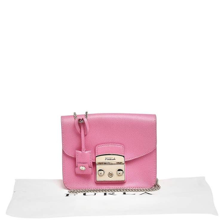 Pre Owned Furla Pink Leather Mini Metropolis Chain Crossbody Bag