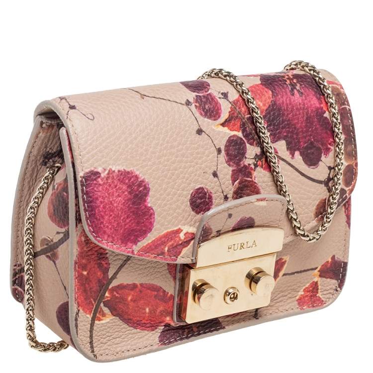 Pre Owned Furla Beige Floral Print Leather Mini Metropolis Chain Crossbody Bag