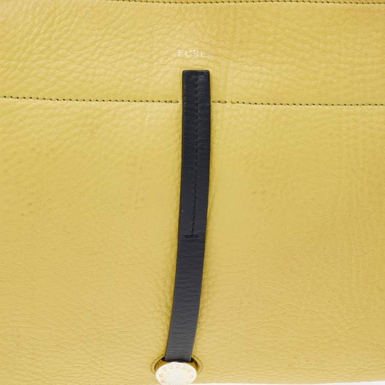 Pre Owned Furla Multicolor Leather Shoulder Bag
